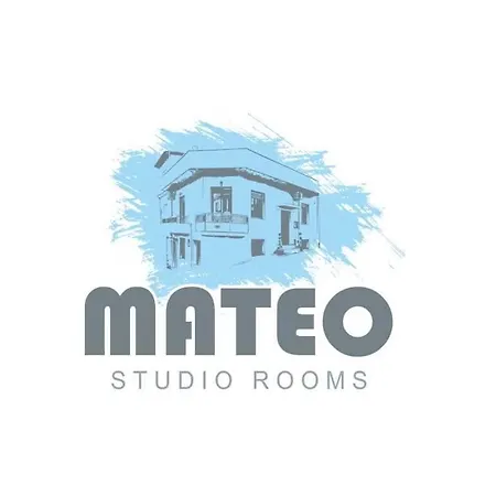 Aparthotel Mateo 3*