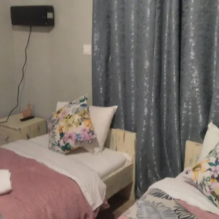 Aparthotel Mateo 3*